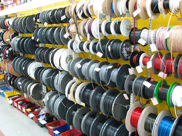 各種ケーブル切り売りコーナー 3F売り場